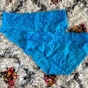 LOT OF 5 Victoria’s Secret lace hip hugger panty L